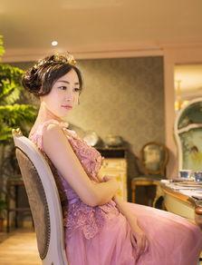 在线伊人,揭秘虚拟世界的真实情感之旅